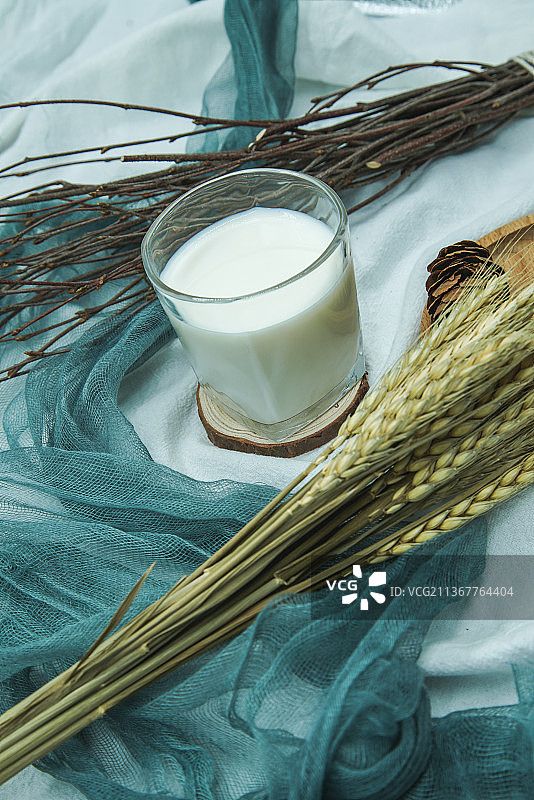 牛奶与麦子图片素材