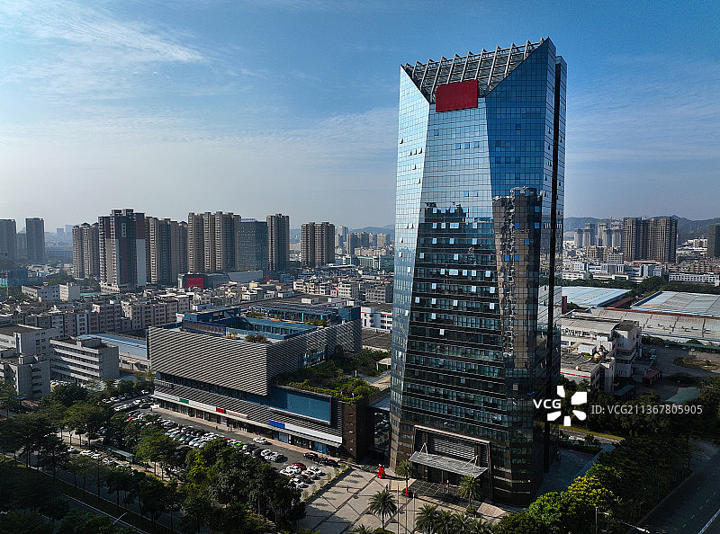 广东省惠州市惠城仲恺高新区地标TCL科技大厦航拍图片素材