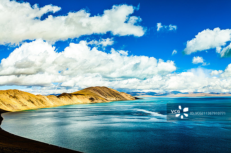 西藏那曲班戈县巴木错图片素材