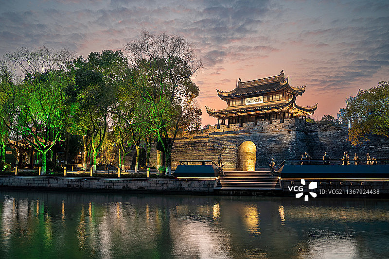嘉兴春波门图片素材