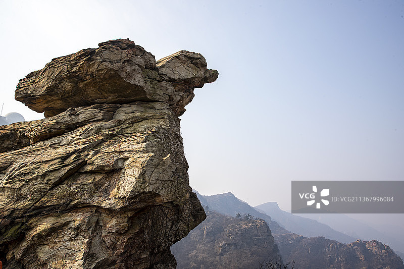 云台神鹰，拍摄于连云港海上云台山图片素材