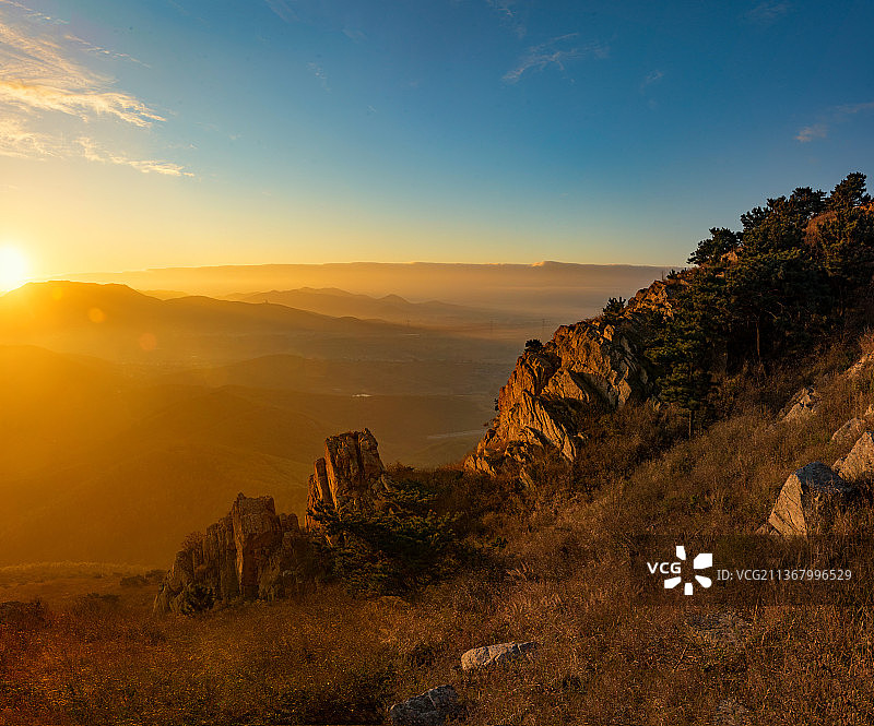 屋楼崮图片素材