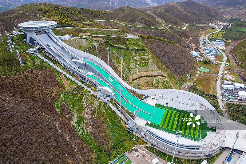“雪如意”——国家跳台滑雪中心航拍：2022北京冬奥会和冬残奥会张家口赛区比赛场地图片素材
