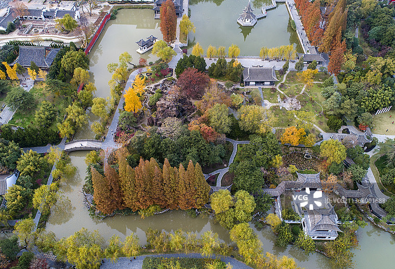 江苏淮安古典园林清晏园秋色图片素材