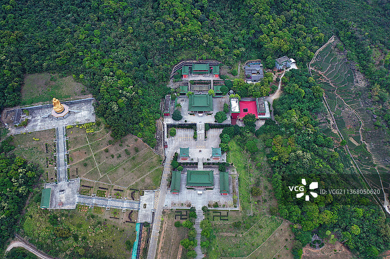 广东省汕尾市海丰县海城镇莲花山森林公园鸡鸣寺航拍图片素材