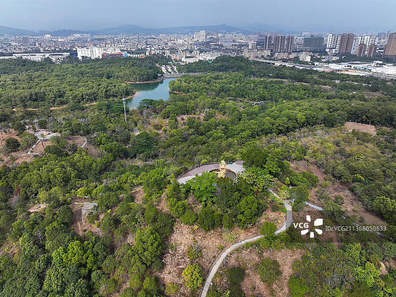 广东省深圳市坪山区聚龙山生态公园航拍图片素材