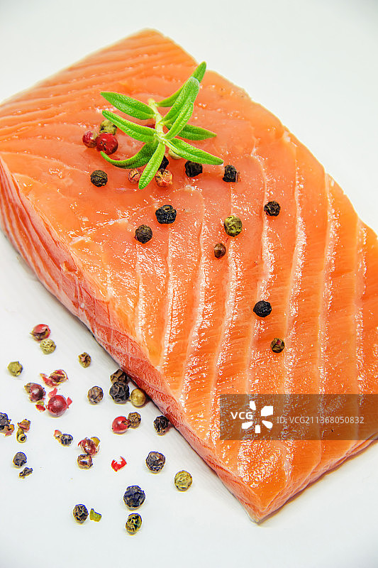 红色鱼类特写美食饮品图片素材
