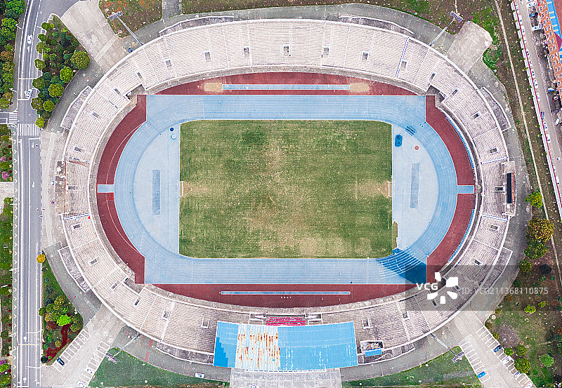 中南财经政法大学操场图片素材