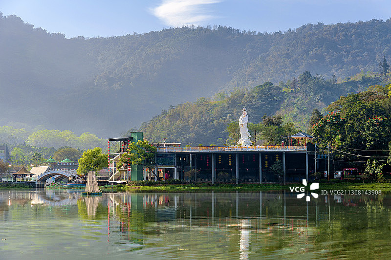 中国台湾南投埔里鲤鱼潭图片素材