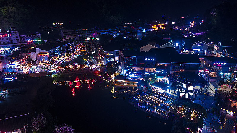 阳朔县城西街夜景图片素材