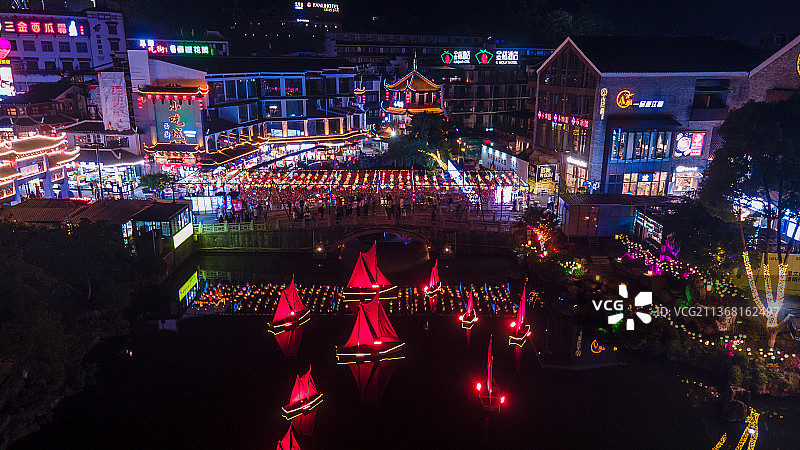 阳朔县城西街夜景图片素材