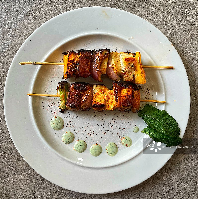 美食视频博客：加拿大纽芬兰和拉布拉多省的餐盘美食俯视图图片素材