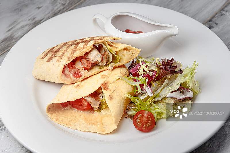 餐盘美食俯视图，俄罗斯图片素材