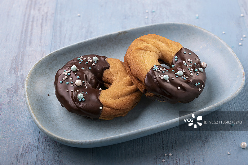 覆盆子果酱巧克力纯素酥饼图片素材