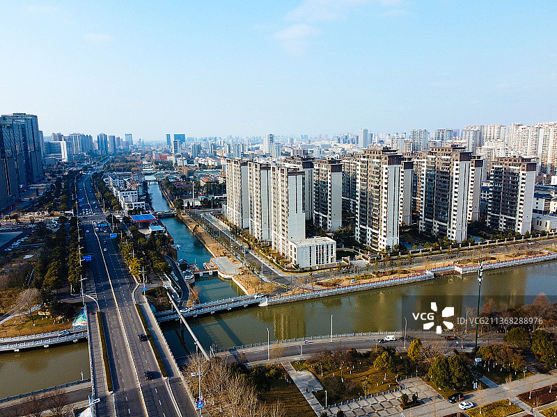 盐城 海盐博物馆 中海天钻 金融城 永兴寺 盐商会馆 串场河 开放大道 兴业大厦图片素材