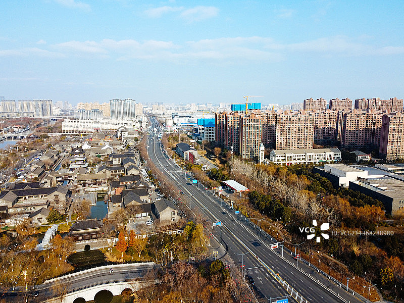 盐城 海盐博物馆 中海天钻 金融城 永兴寺 盐商会馆 串场河 开放大道 兴业大厦图片素材