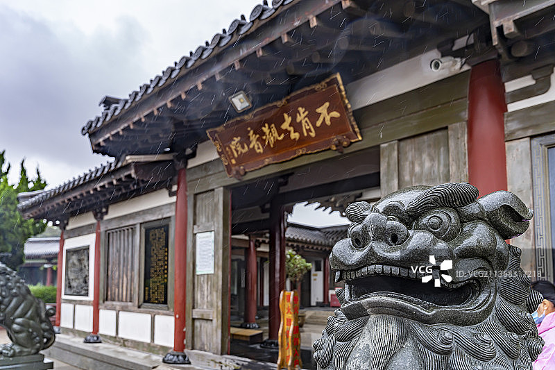 普陀山不肯去观音院建筑风景图片素材