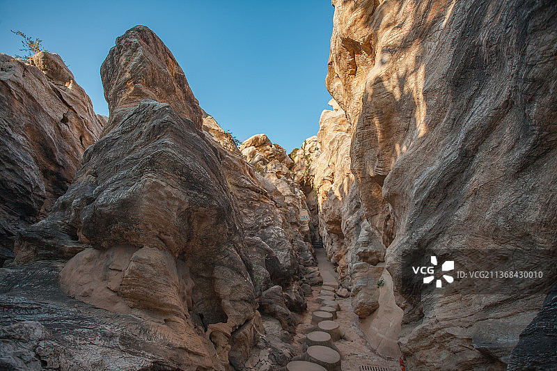 中国辽宁大连金普新区金石滩金石缘公园岩石图片素材