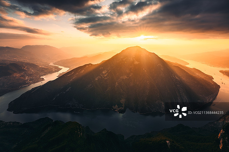 三峡之巅图片素材