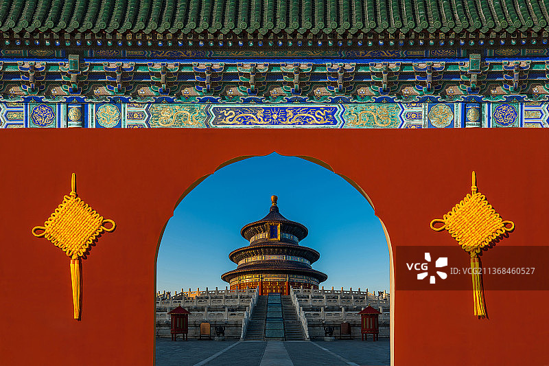 北京天坛祈年殿与中国元素图片素材