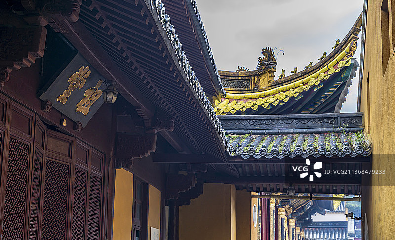 浙江普陀山慧济寺建筑风景图片素材