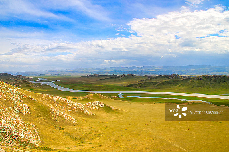新疆巴音布鲁克草原的开都河图片素材