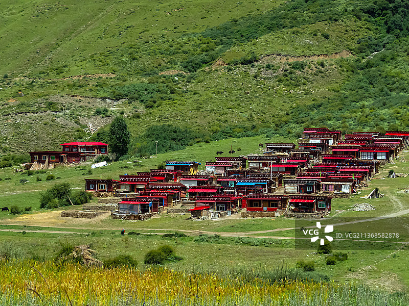 四川甘孜炉霍县藏族民居图片素材