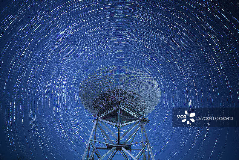 密云不老屯天文台星轨图片素材