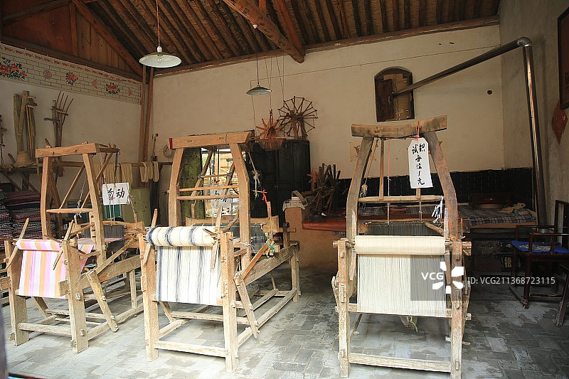 古法织布机图片素材