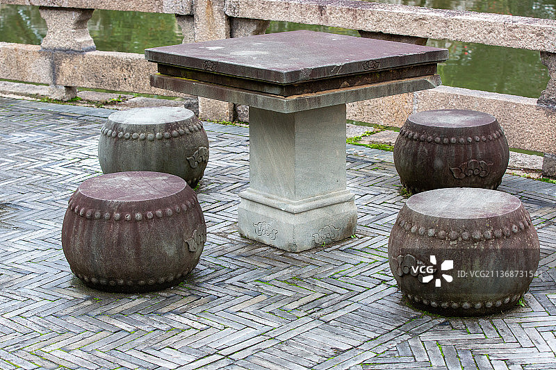 中国传统石桌石椅图片素材