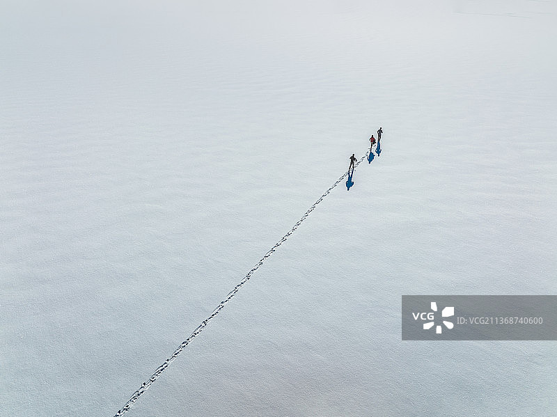 新疆乌鲁木齐天山天池雪景自然风光图片素材