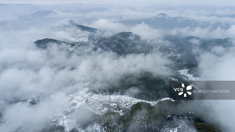 航拍中国安徽省宣城市郎溪县观天下景区云海风光图片素材