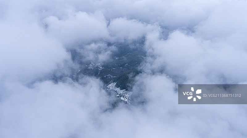 航拍中国安徽宣城郎溪县观天下景区云海风光图片素材