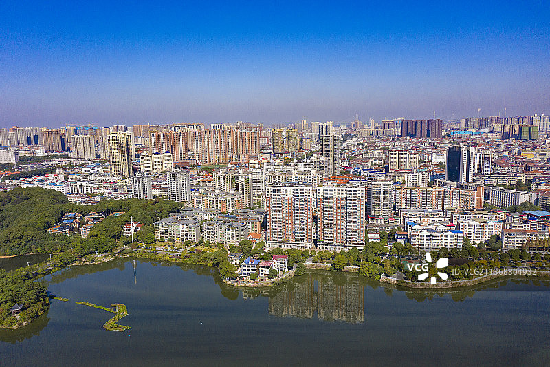 航拍湖南岳阳市城市景观图片素材