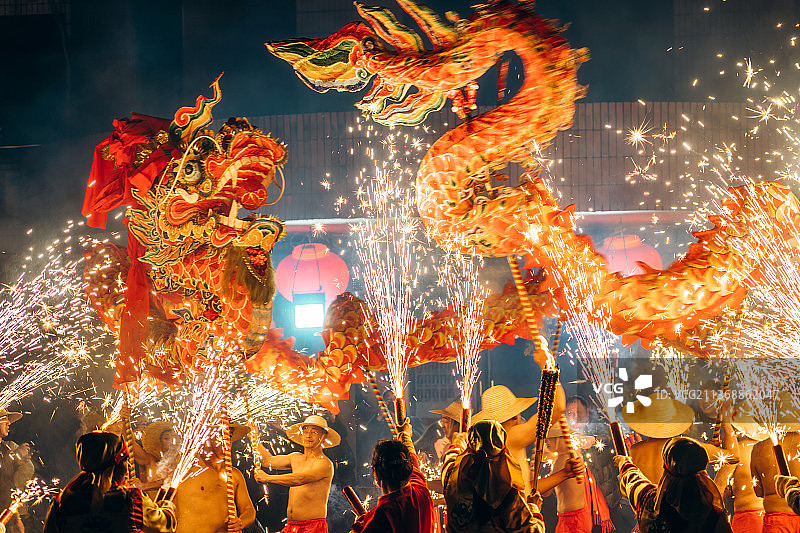 重庆春节烧火龙庆祝春节图片素材