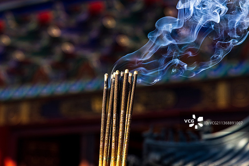 北京西山八大处的香火图片素材