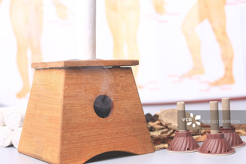 中医中药艾灸盒穴位图静物图片素材