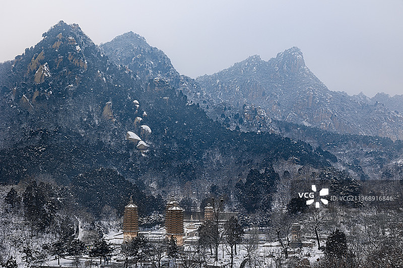 银山塔林图片素材