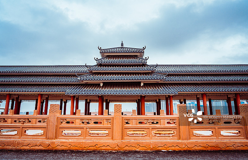 广东  珠海 金湾 平沙新城  傣族建筑风格风雨亭 水闸图片素材