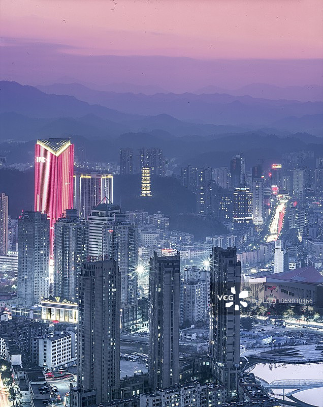 胶片摄影│夜晚十堰图片素材