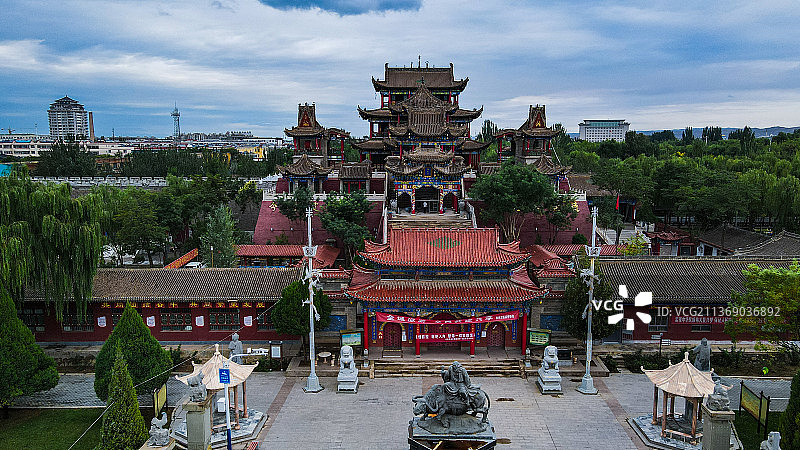 宁夏灵武玉皇阁鼓楼城市风光图片素材