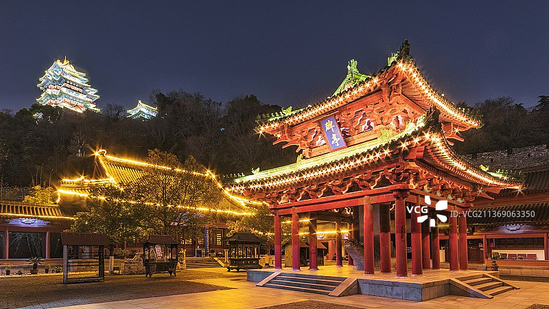 南京狮子山下的天妃宫璀璨夜景图片素材