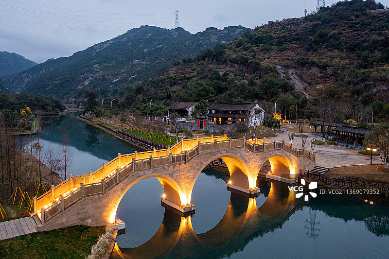 山涧桥图片素材