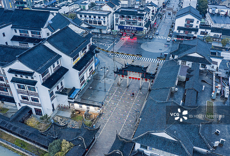 清晨时分的苏州甪直古镇图片素材