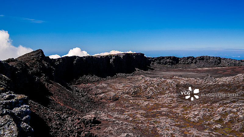 葡萄牙亚速尔群岛皮库火山火山口全景图片素材