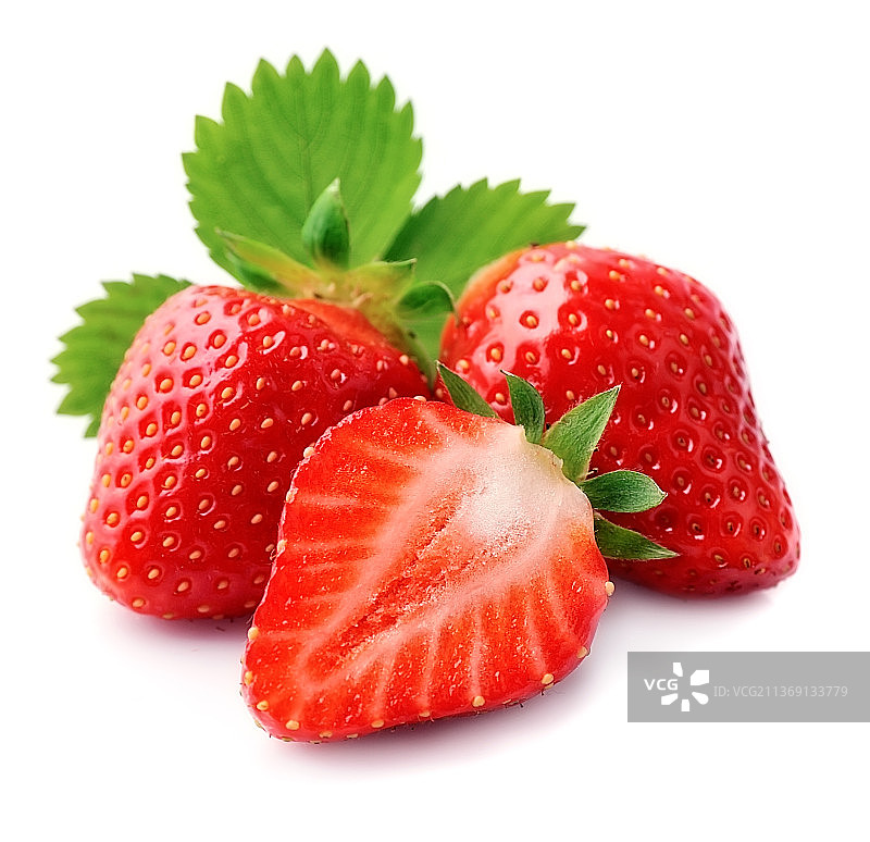 草莓特写，白色背景图片素材