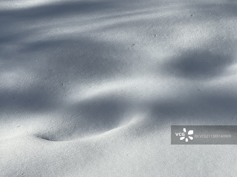光滑的雪地全景图片素材