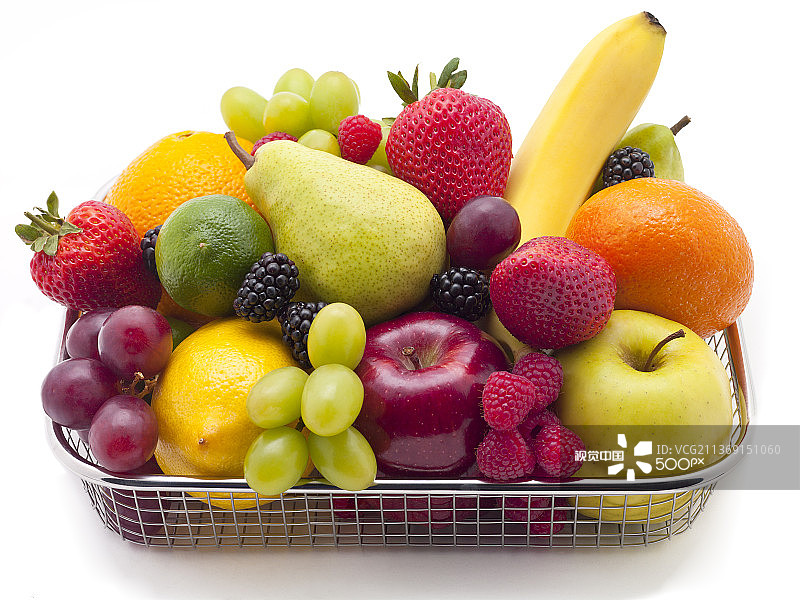 白色背景下的水果特写图片素材