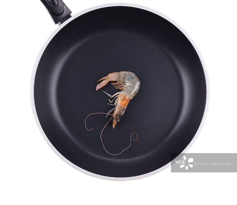 白色背景盘中的生虾特写，摩尔多瓦图片素材