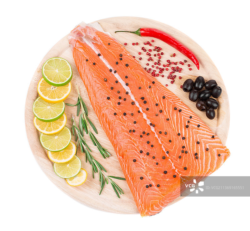 配有胡椒和柑橘的三文鱼片，摩尔多瓦图片素材